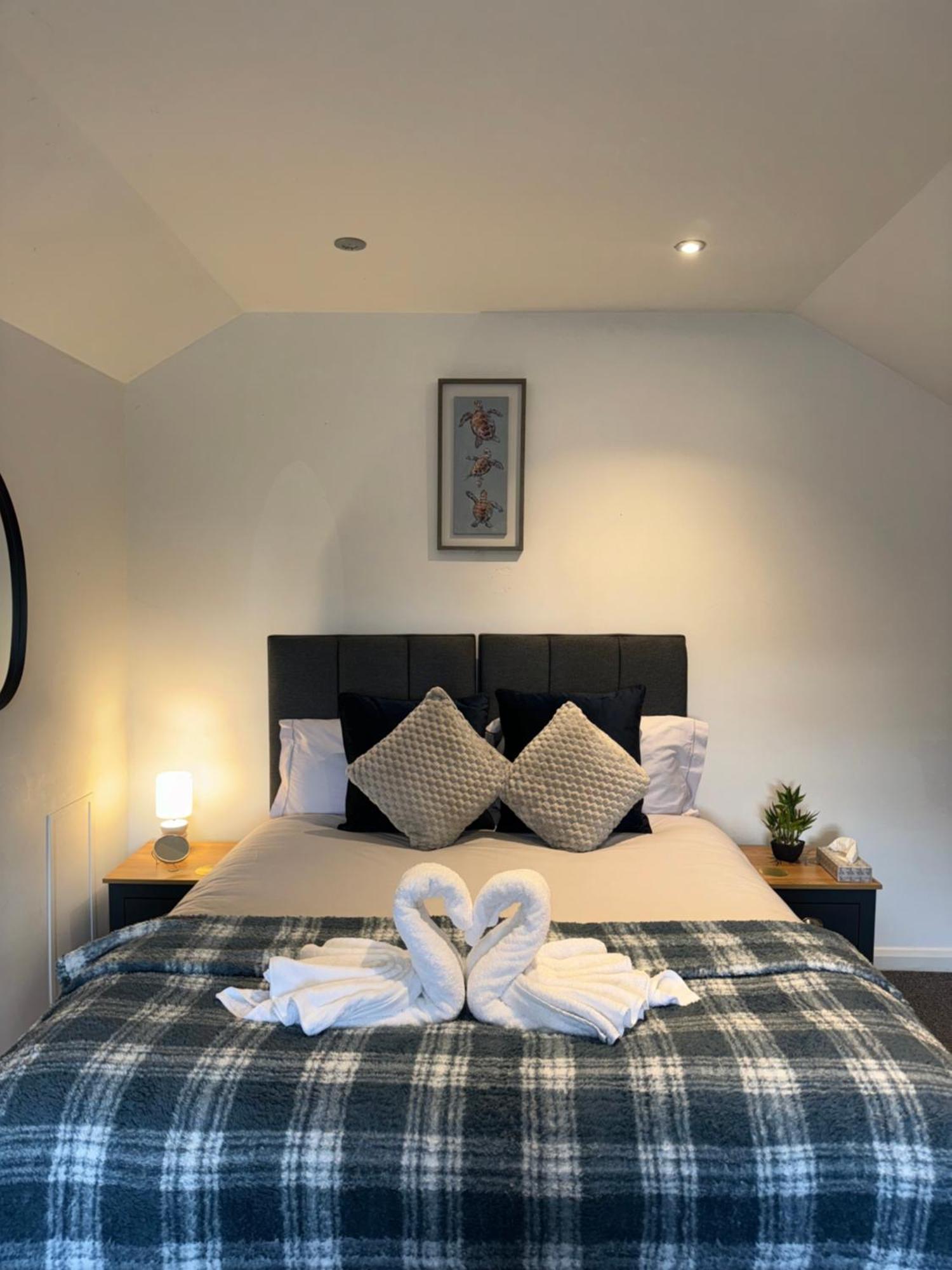 Cosy Countryside Stay- Waters Upton, Apartment *