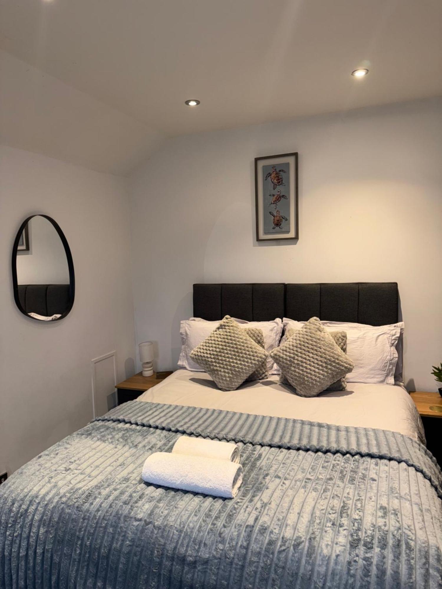 Cosy Countryside Stay- Waters Upton, *